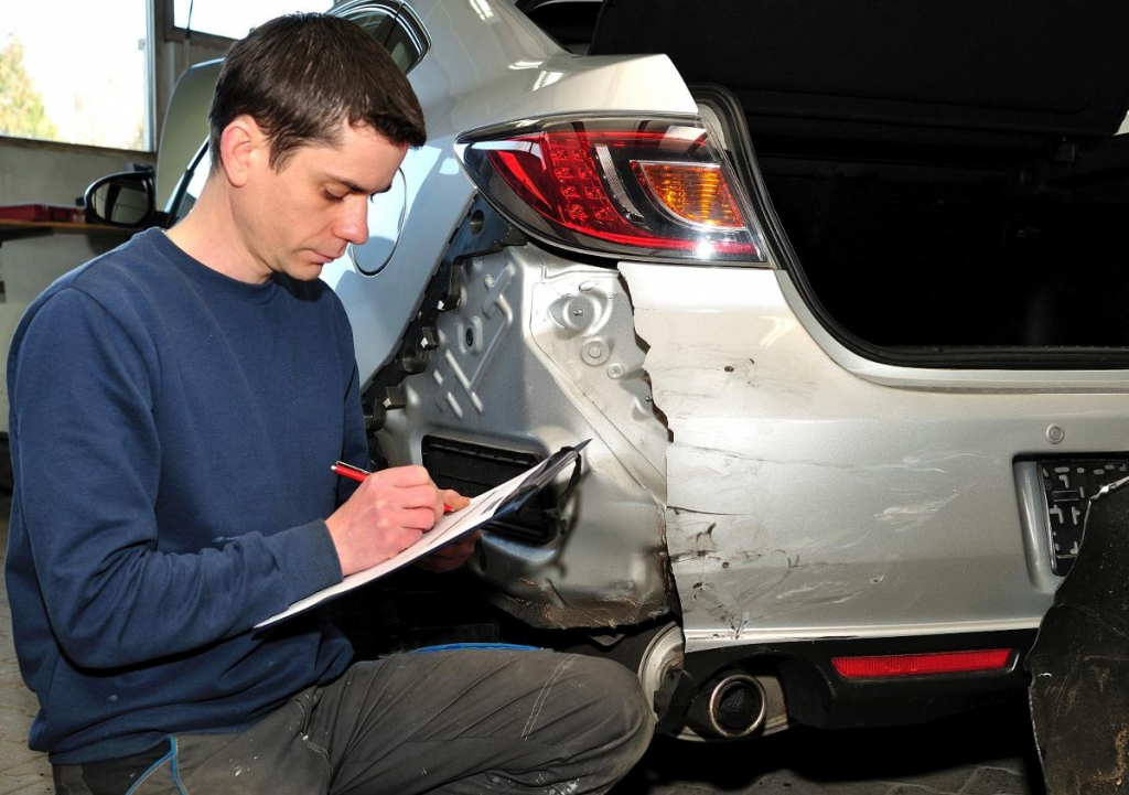 Оценка автомобиля после аварии